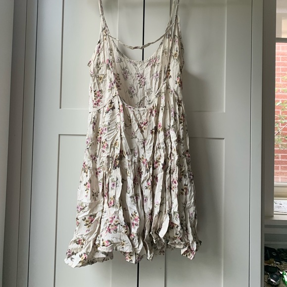 BRANDY MELVILLE JADA DRESS - Picture 2 of 4